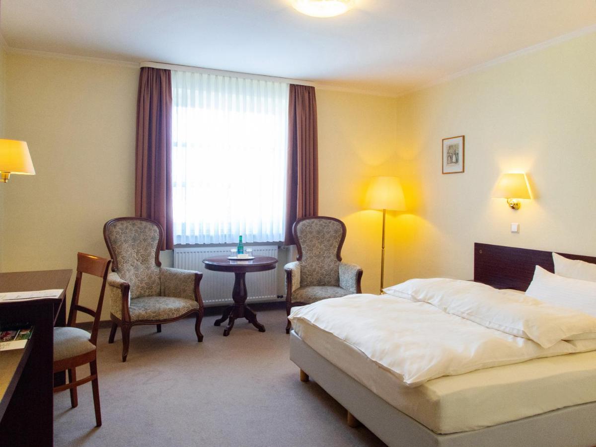 Hotel Buergerhof 3*